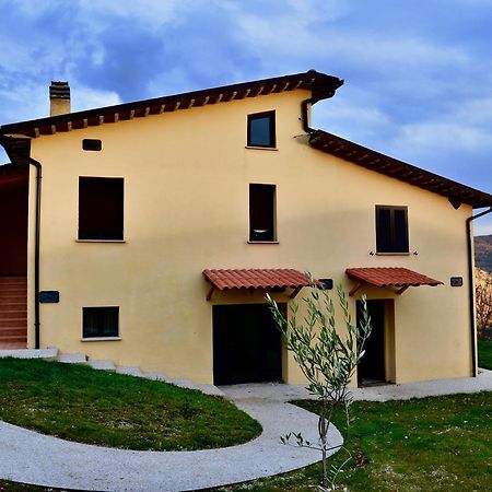 Agriturismo Il Viandante Valfabbrica Экстерьер фото